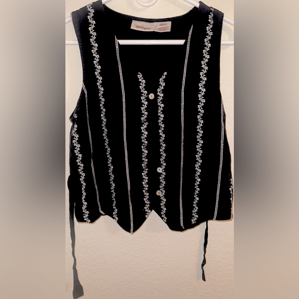 Medium Top